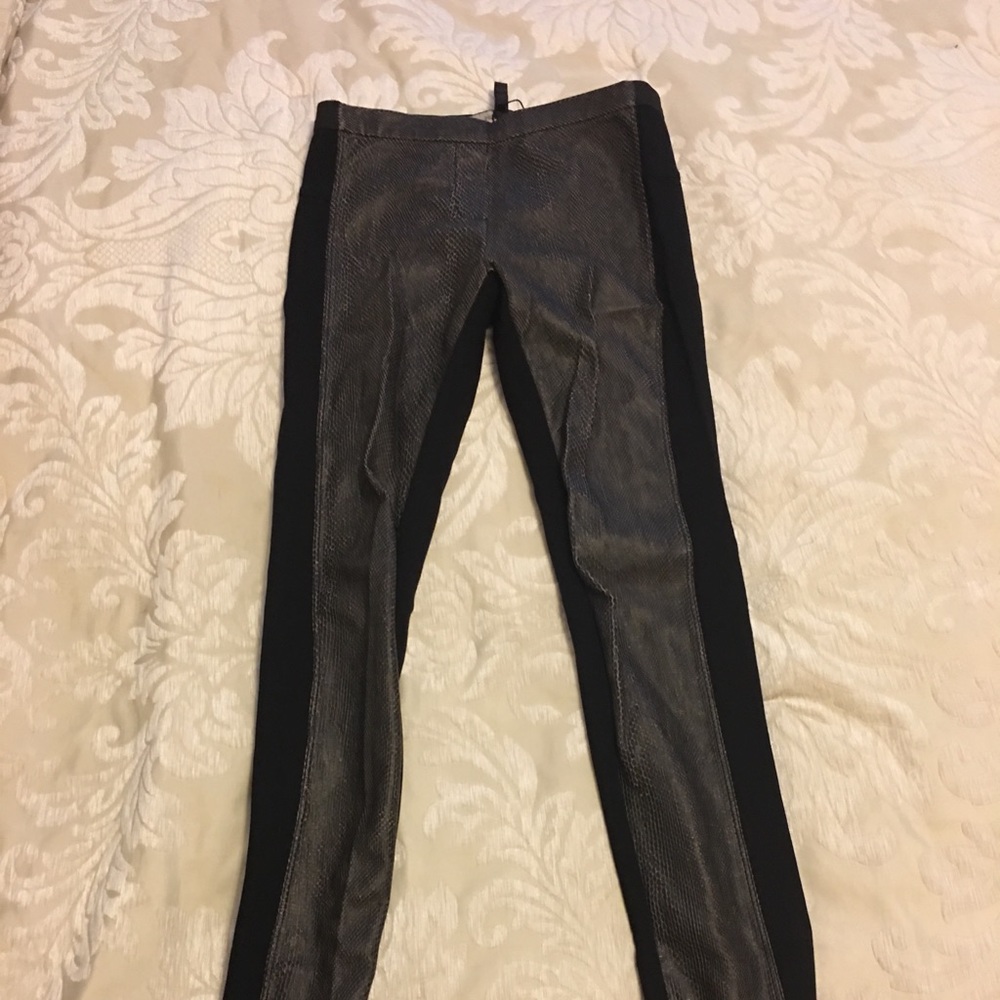 BCBG Leggings